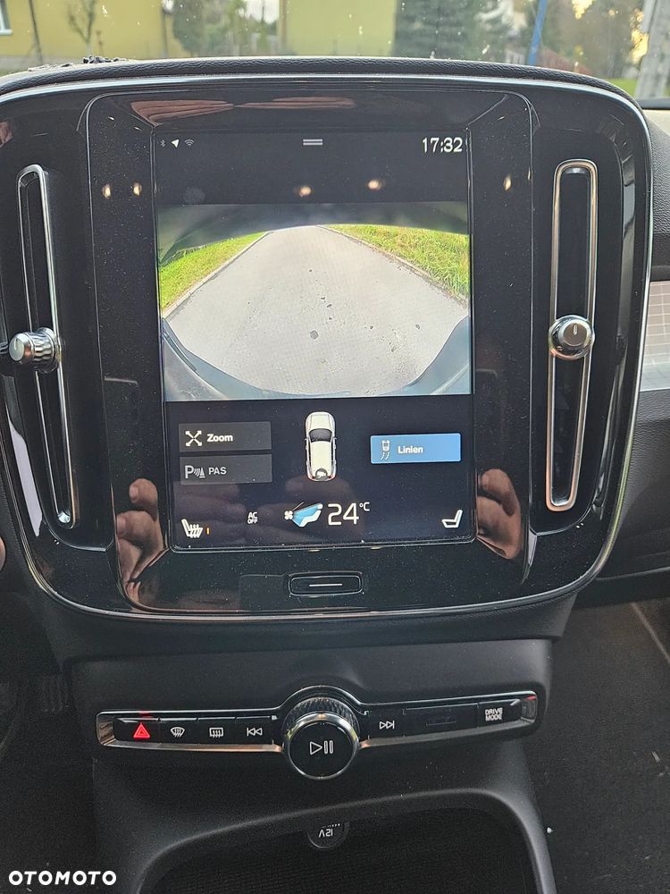 Volvo XC 40 D4 AWD Geartronic Inscription - 16