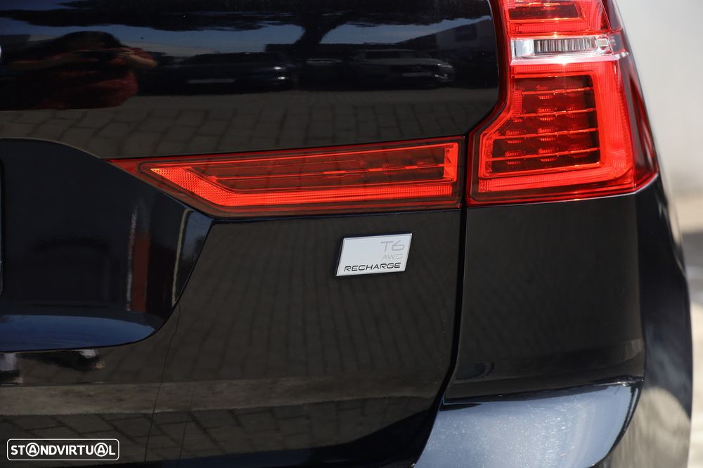Volvo XC 60 2.0 T6 PHEV Inscription AWD - 32