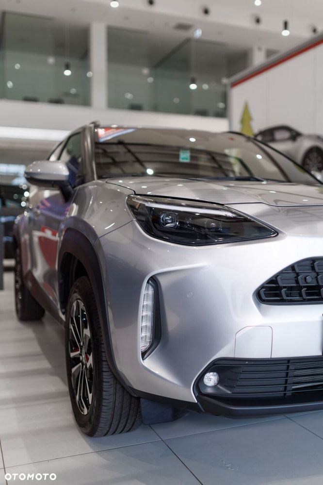 Toyota Yaris Cross Hybrid 1.5 Style - 12