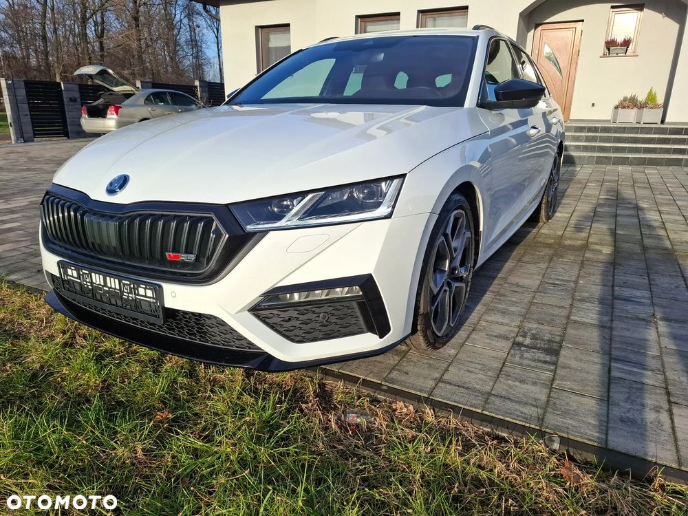Skoda Octavia 2.0 TDI DSG RS - 2