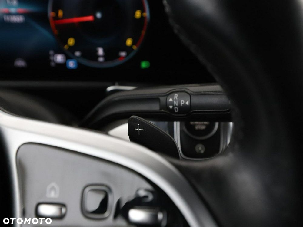 Mercedes-Benz GLB 200 d 8G-DCT Progressive - 37