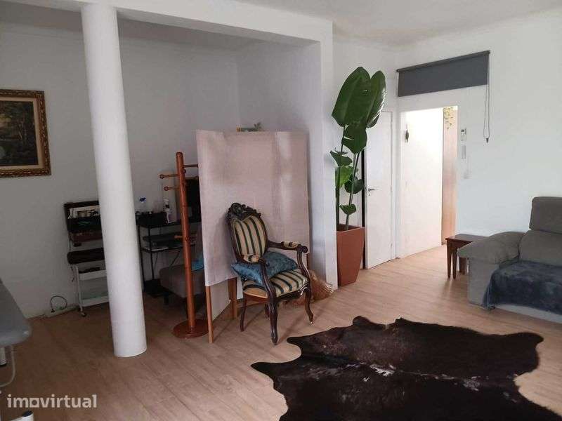 Quinta T3+1 com 5000m² próximo de Lisboa - Grande imagem: 3/12