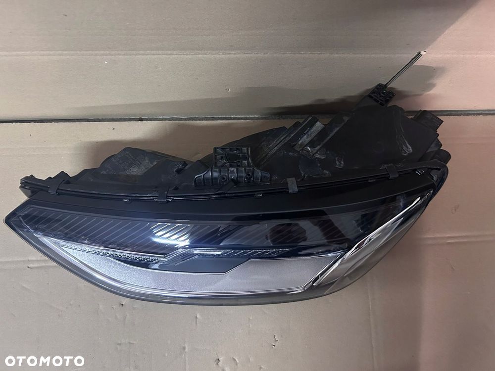 LAMPA LEWA AUDI A4 B9 8W LIFT FULL LED - 3