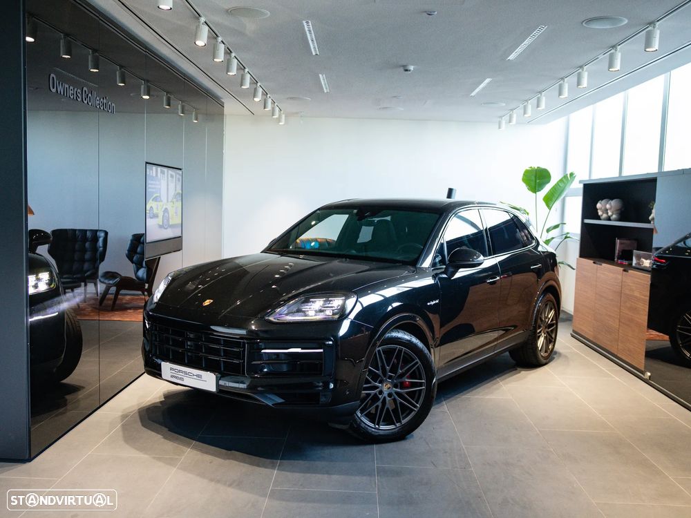 Porsche Cayenne S E-Hybrid - 1