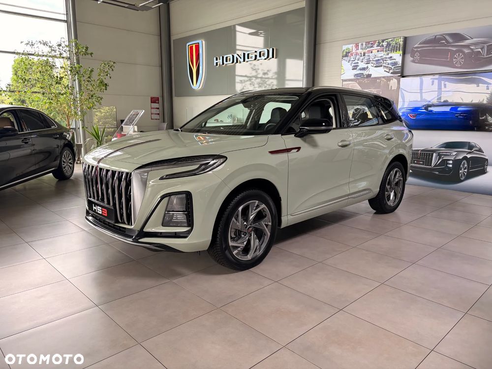 Hongqi HS3 - 2
