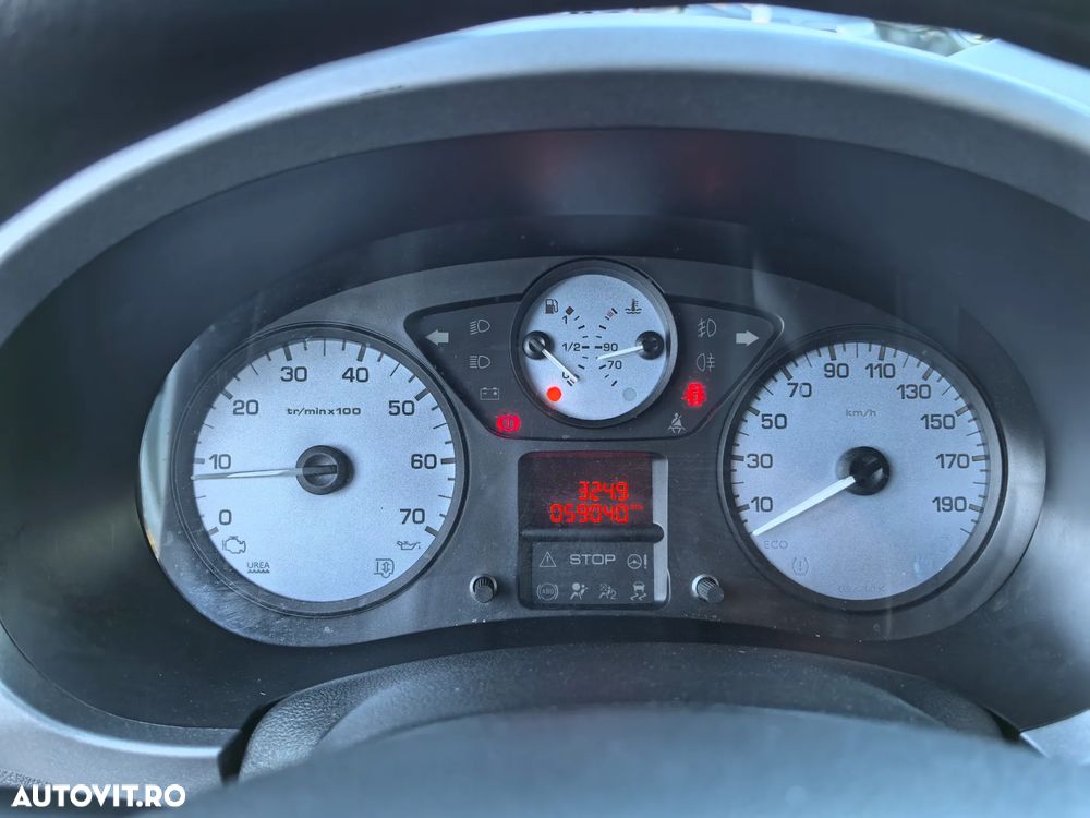 Citroën Berlingo 1.2 PureTech 110 S&S BVM6 Feel - 11