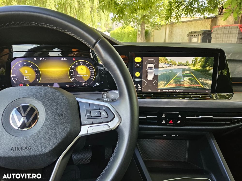 VOLKSWAGEN Golf 2022 — imagine 8