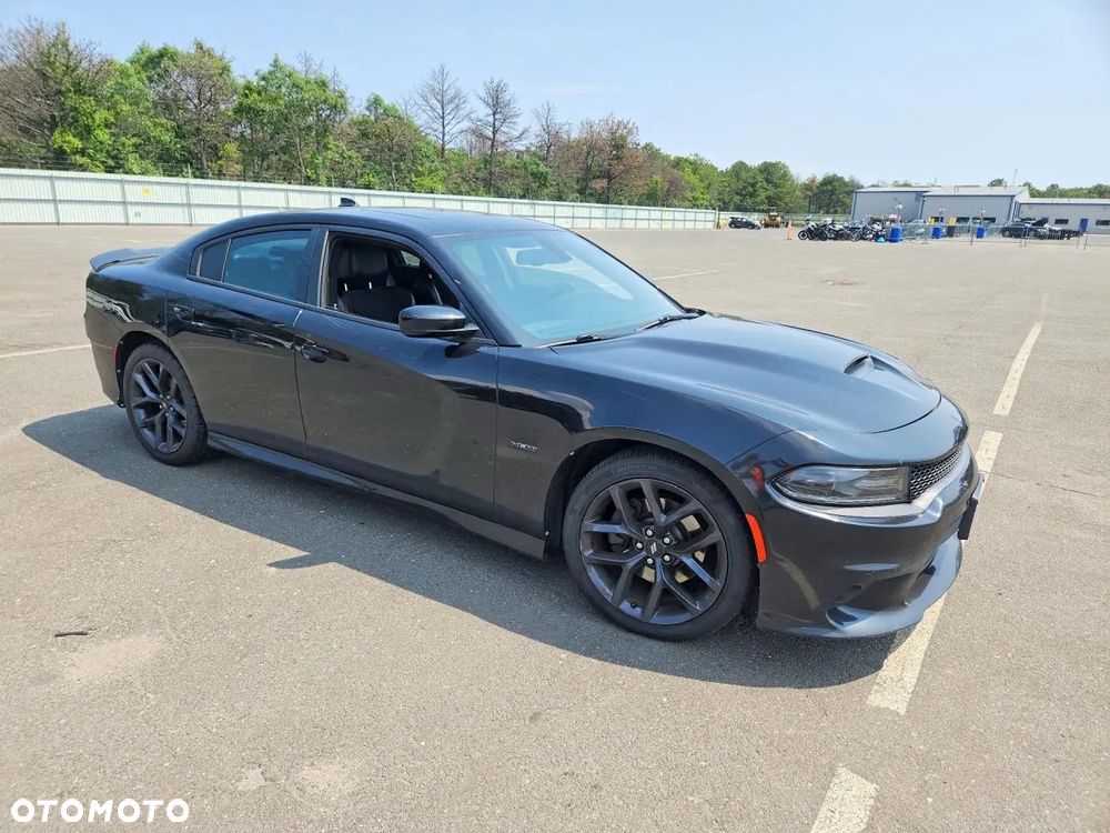 Dodge Charger 5.7 R/T - 1