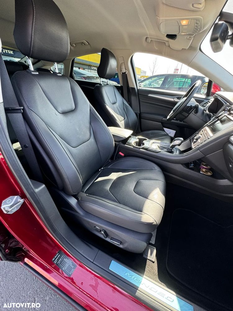 Ford Mondeo 2.0 EcoBoost Titanium - 12