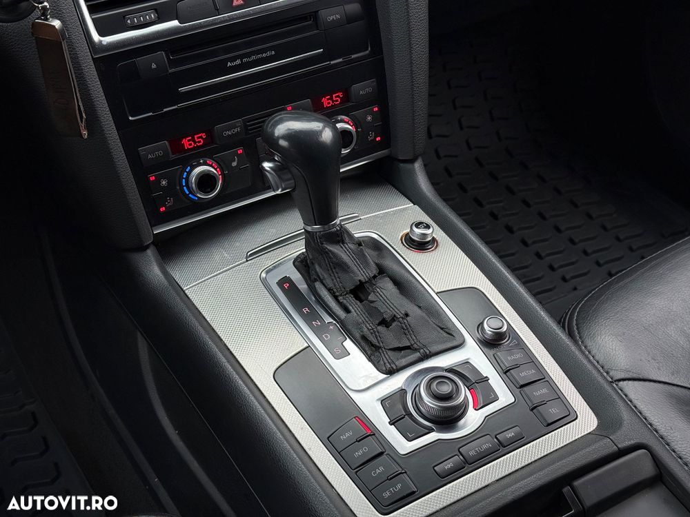Audi Q7 3.0 TDI Quattro Tip - 18