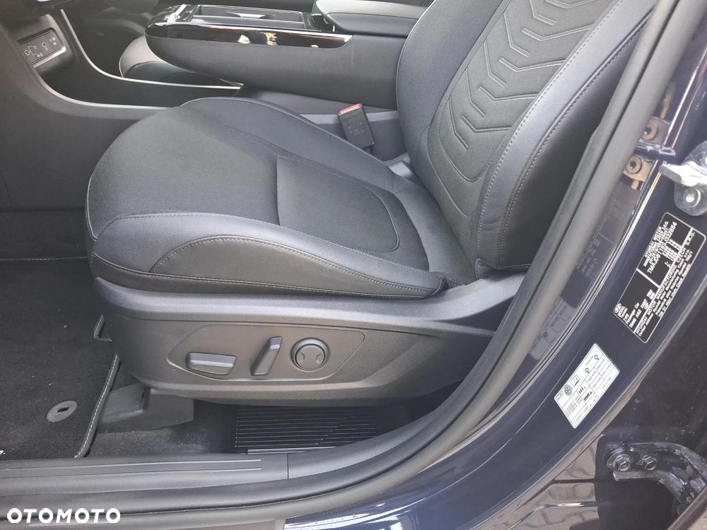 Hyundai Tucson 1.6 T-GDi HEV Executive 2WD - 12