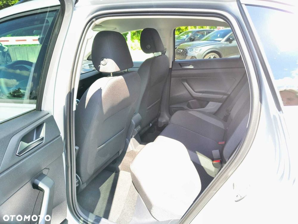 Volkswagen Taigo - 15