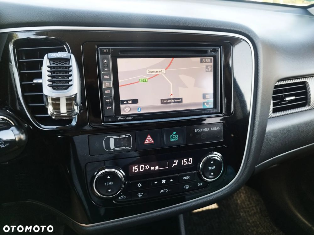 Mitsubishi Outlander 2.0 2WD Diamant Edition - 37