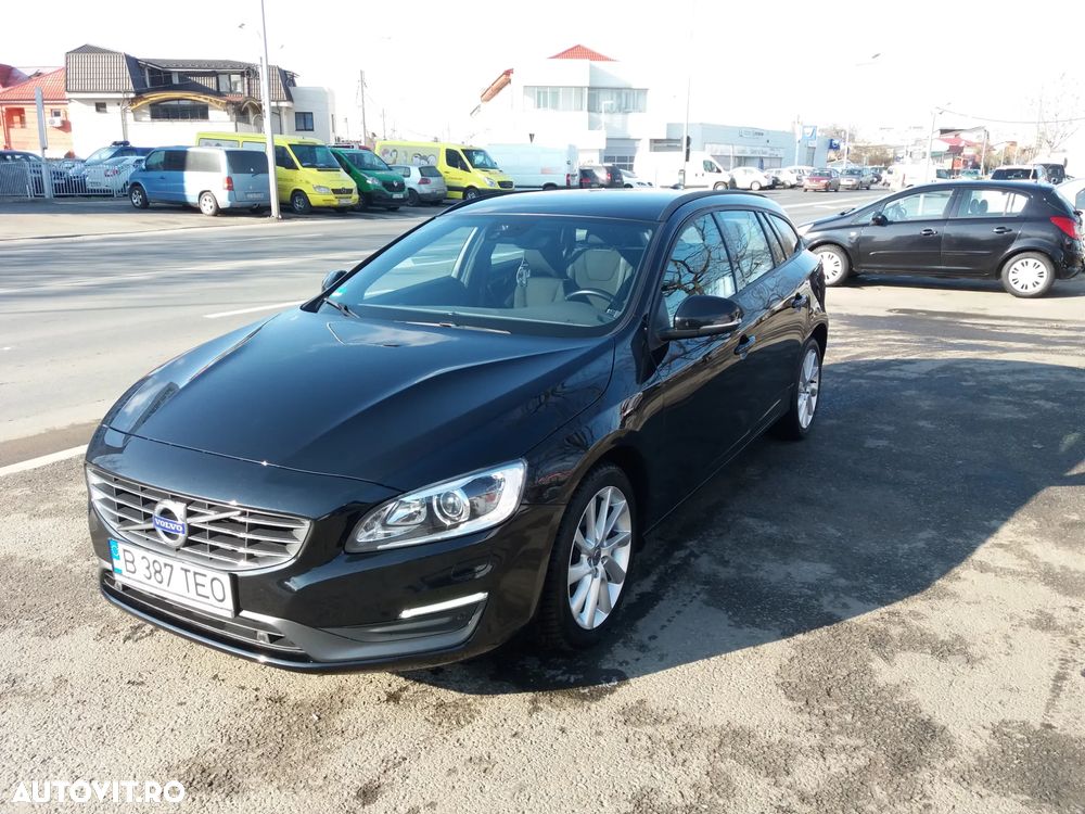 Volvo V60 D4 Geartronic Momentum - 6