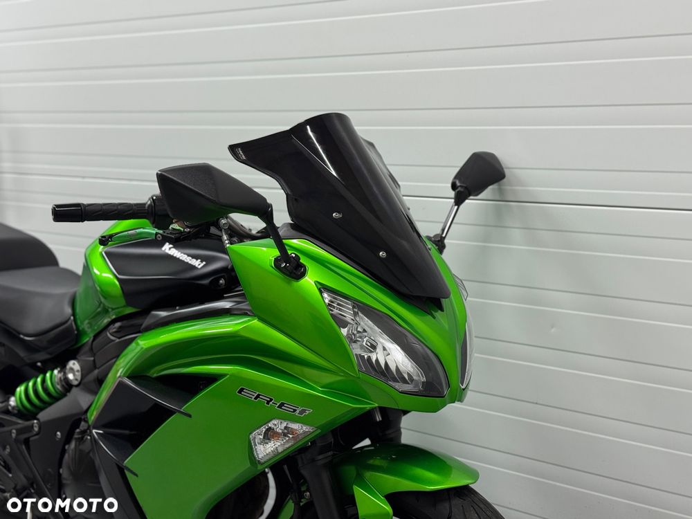 Kawasaki ER - 10