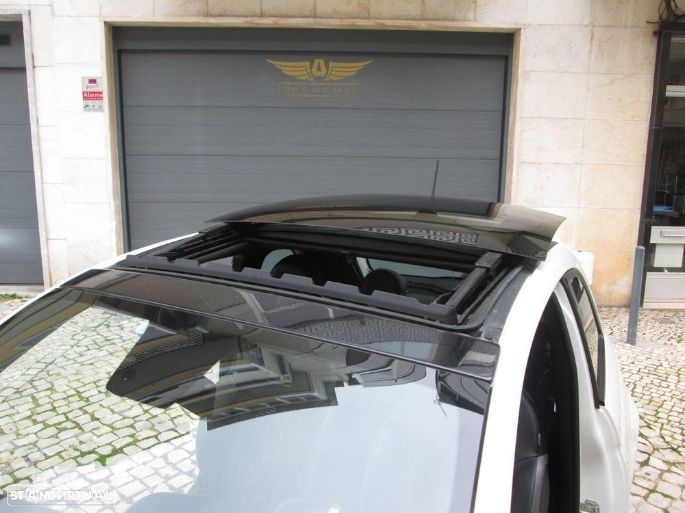 Fiat 500 1.0 Hybrid Sport - 29