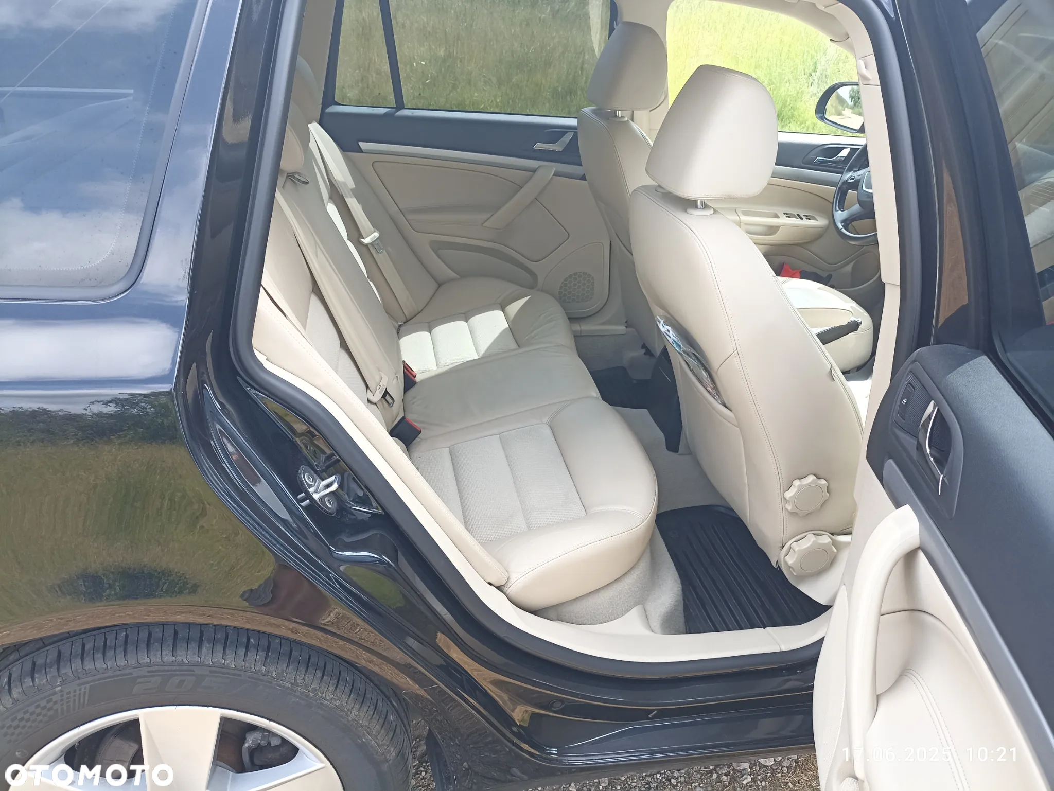 Skoda Octavia 2.0 TDI DPF Elegance DSG - 4