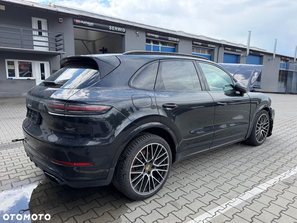 Porsche Cayenne Tiptronic S - 1