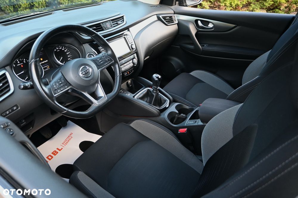Nissan Qashqai 1.2 DIG-T Tekna EU6 - 18