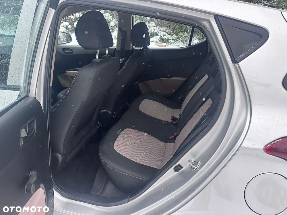 Hyundai i10 1.0 Passion Plus - 10