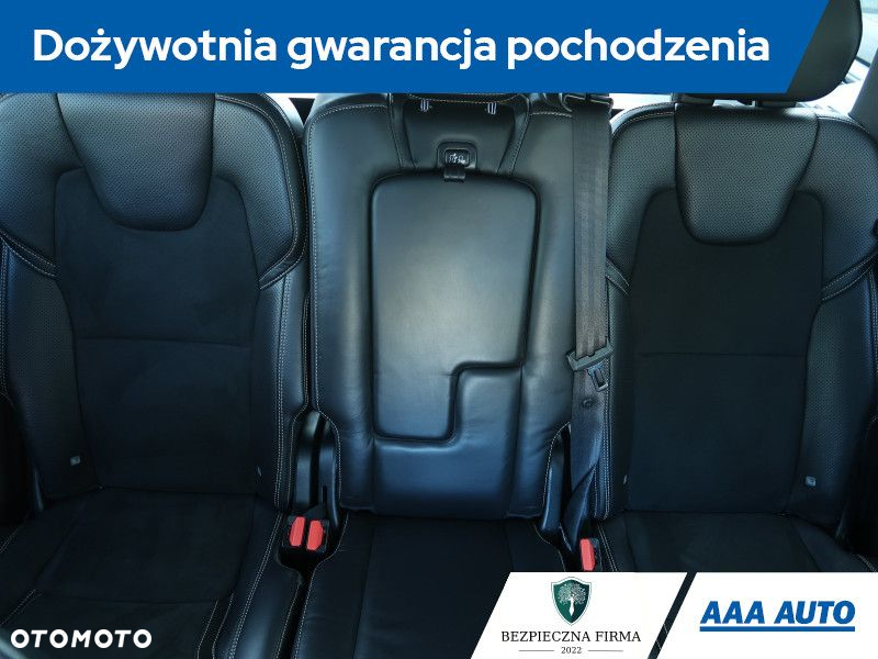 Volvo XC 90 - 11