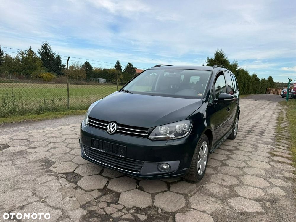 Volkswagen Touran - 13
