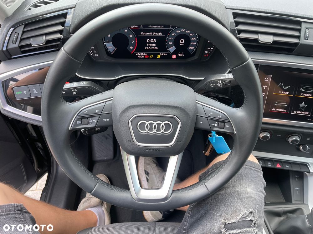 Audi Q3 - 22
