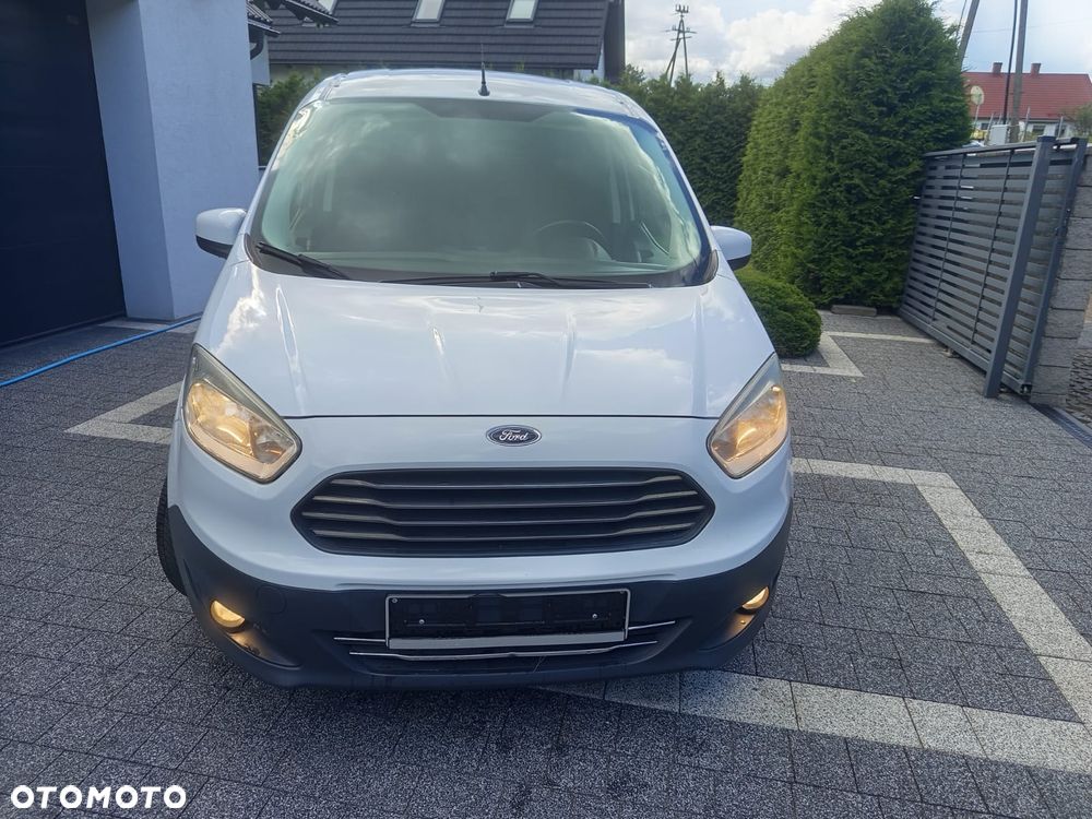 Ford TRANZIT COURIER - 11