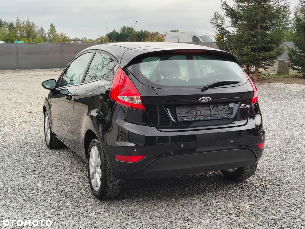 Ford Fiesta 1.25 Platinium X - 3