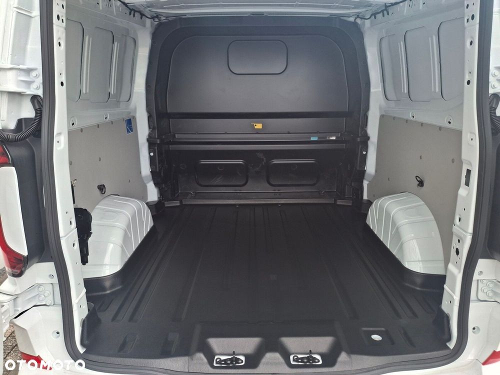 Volkswagen Transporter Furgon Plus - 30