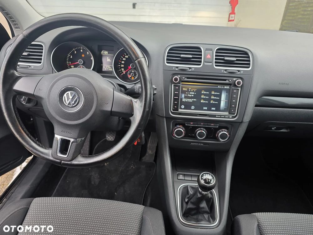 Volkswagen Golf 1.4 move - 8