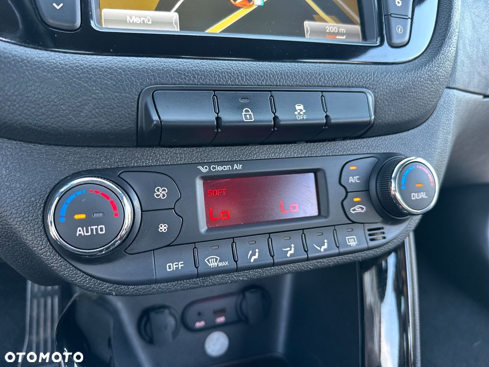 Kia Ceed 1.6 GDI Platinum Edition - 27