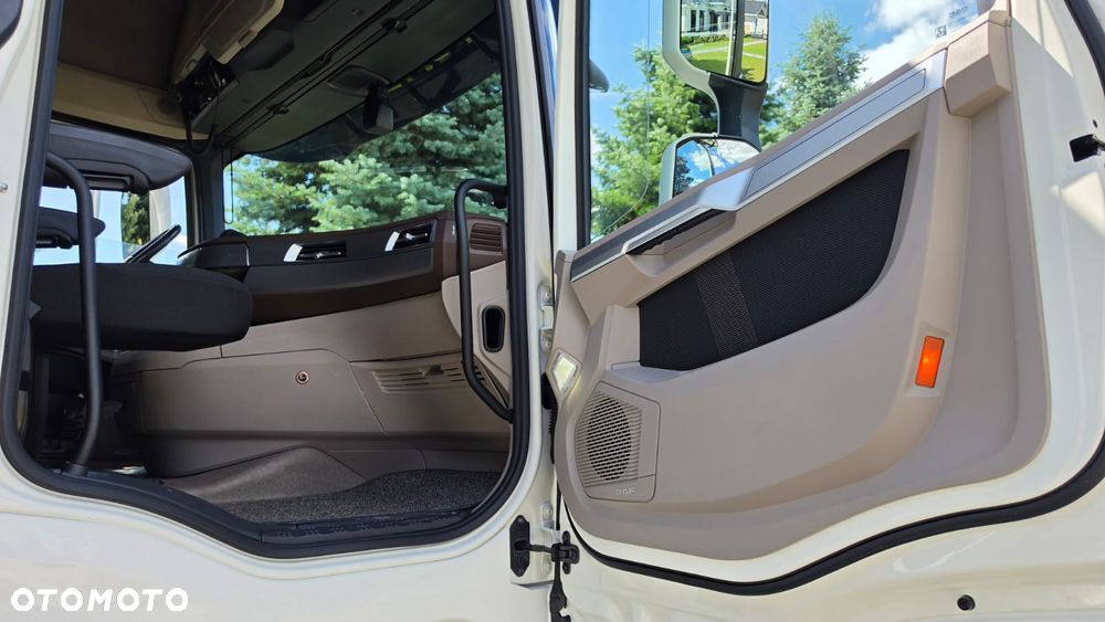 DAF ///XG+///480///2022///FULL LED/// VIRTUAL COCPIT///KLIMATYZACJA  POSTOJOWA///ZABUDOWY  MIĘDZYOSIOWE///STAN BARDZO DOBRY - 23