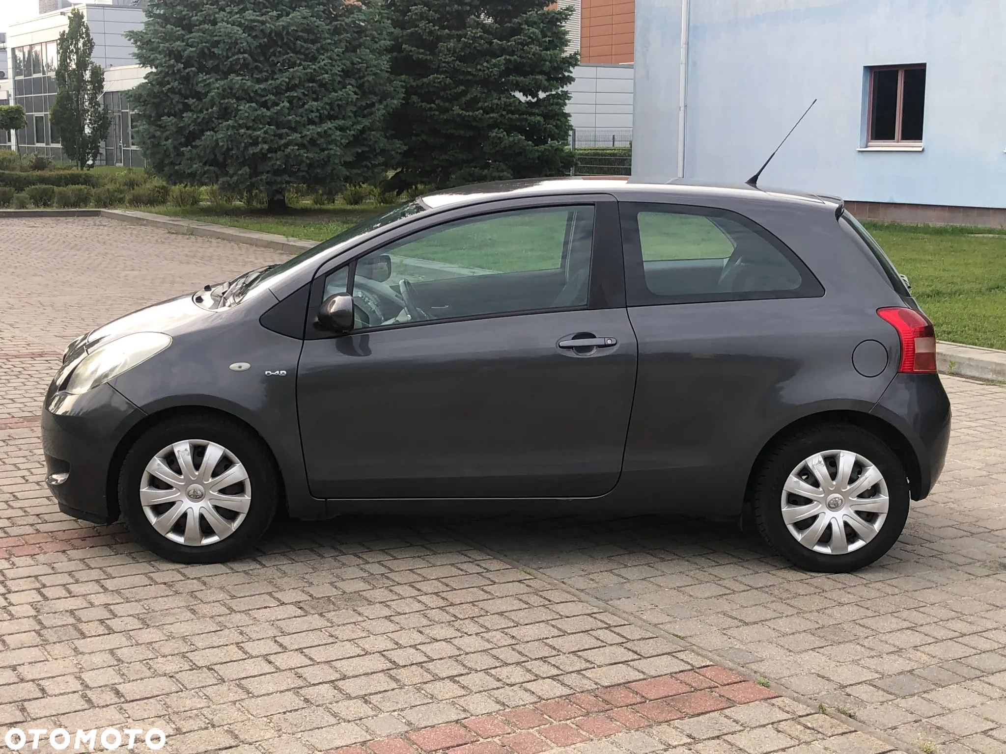 Toyota Yaris - 7