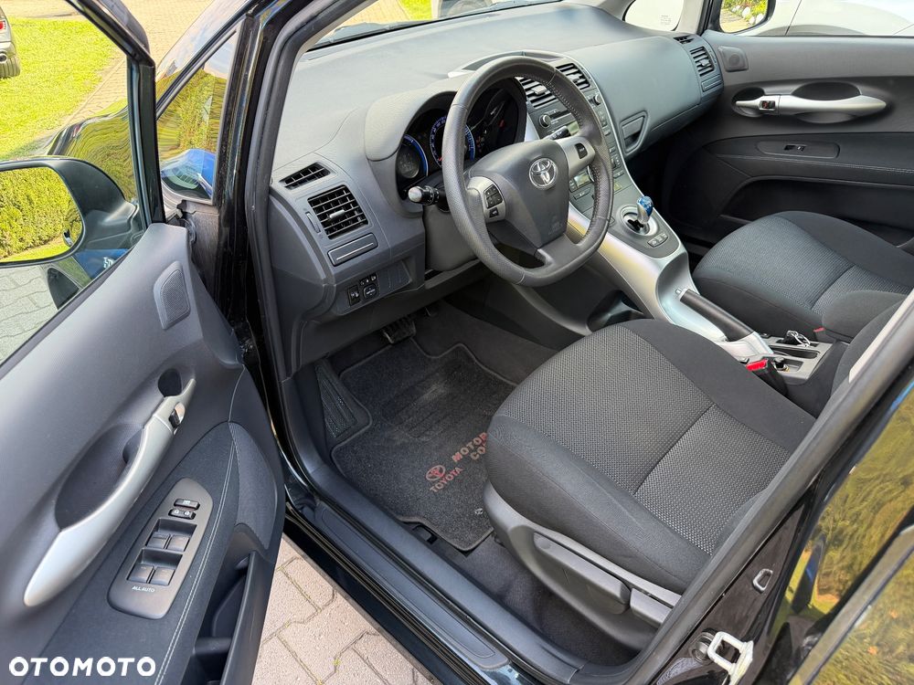 Toyota Auris 1.8 Life - 13
