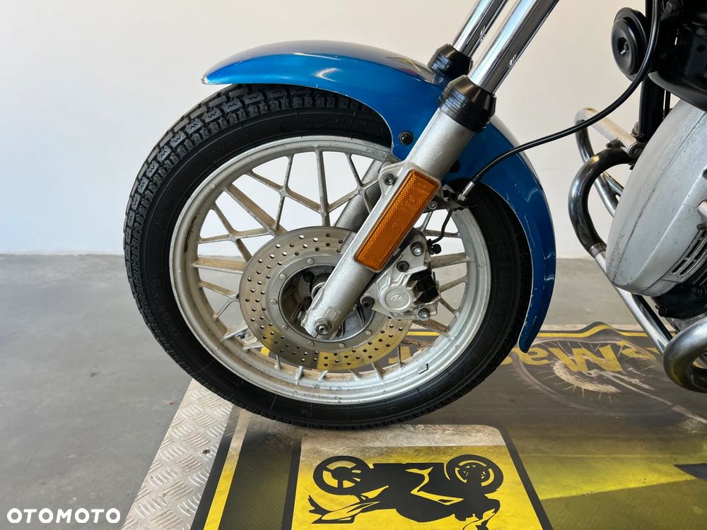 BMW R - 7
