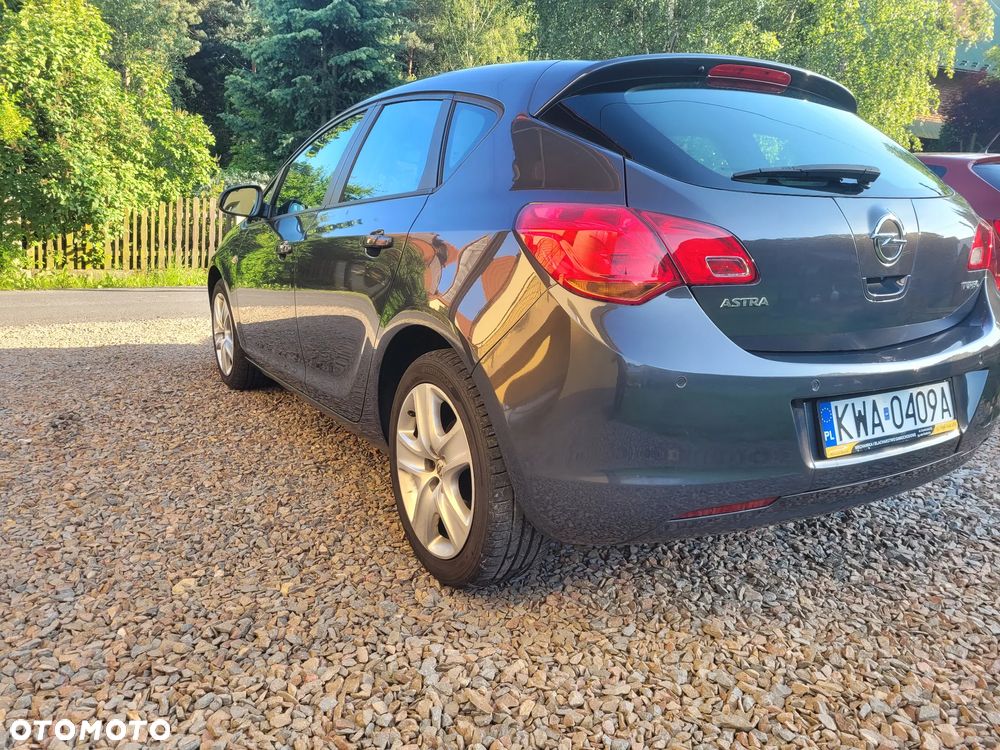 Opel Astra 1.4 Turbo - 13