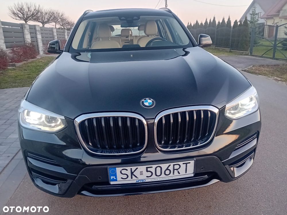 BMW X3 xDrive20i GPF Business Edition - 4