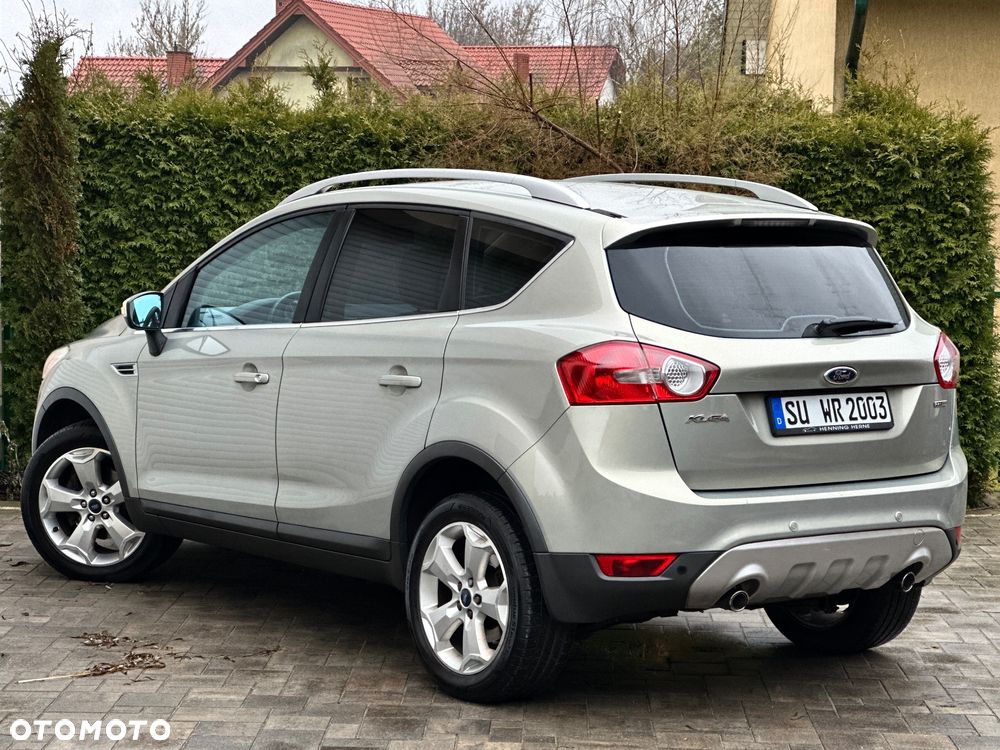 Ford Kuga 2.0 TDCi 2x4 Titanium - 12