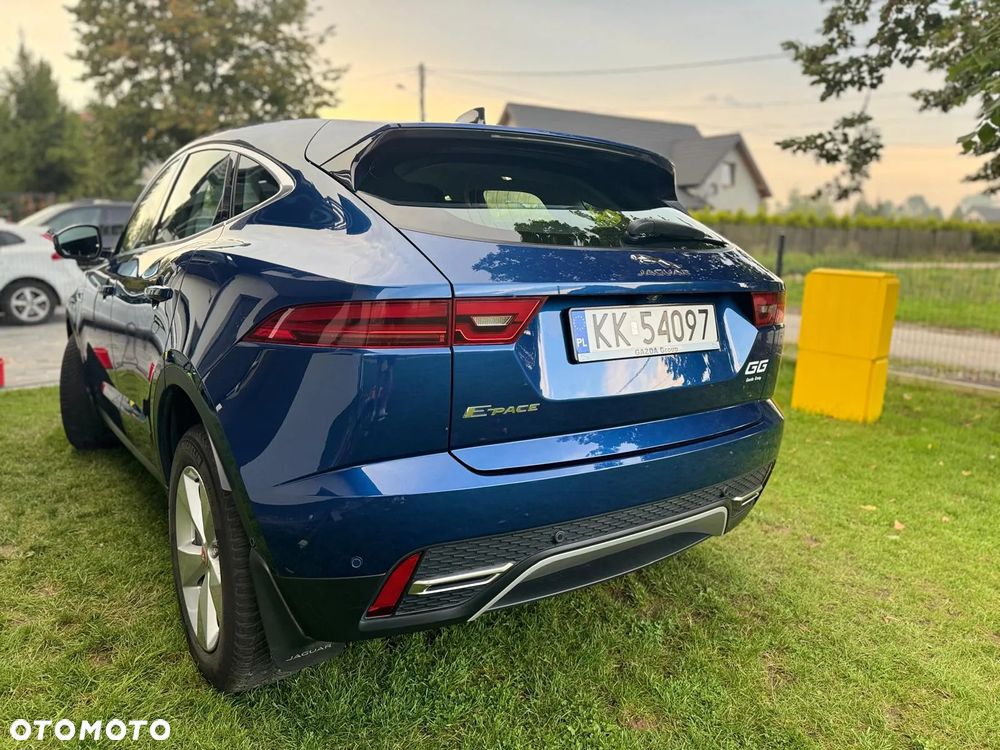 Jaguar E-Pace 1.5 P160 mHEV - 9
