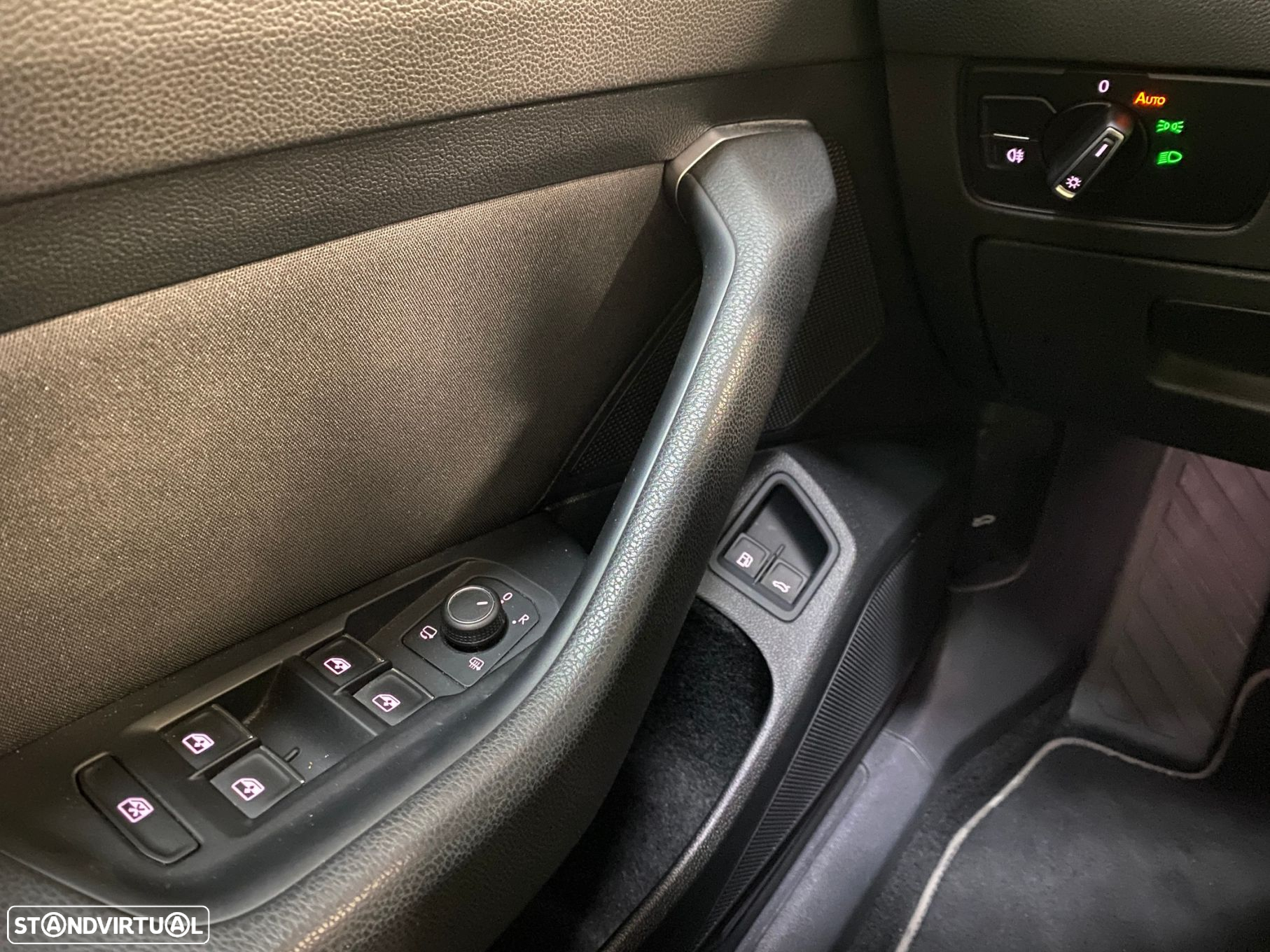 VW Passat Variant 1.4 TSI GTE Plug-in - 19