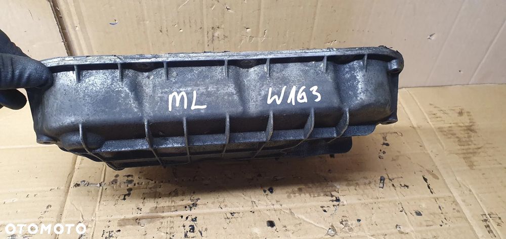 Miska olejowa oleju Mercedes ML W163 4.0 CDI A6280140003 - 2