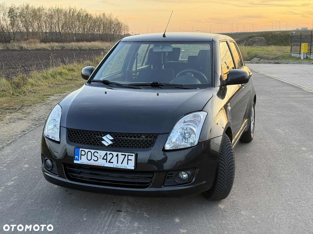 Suzuki Swift - 2
