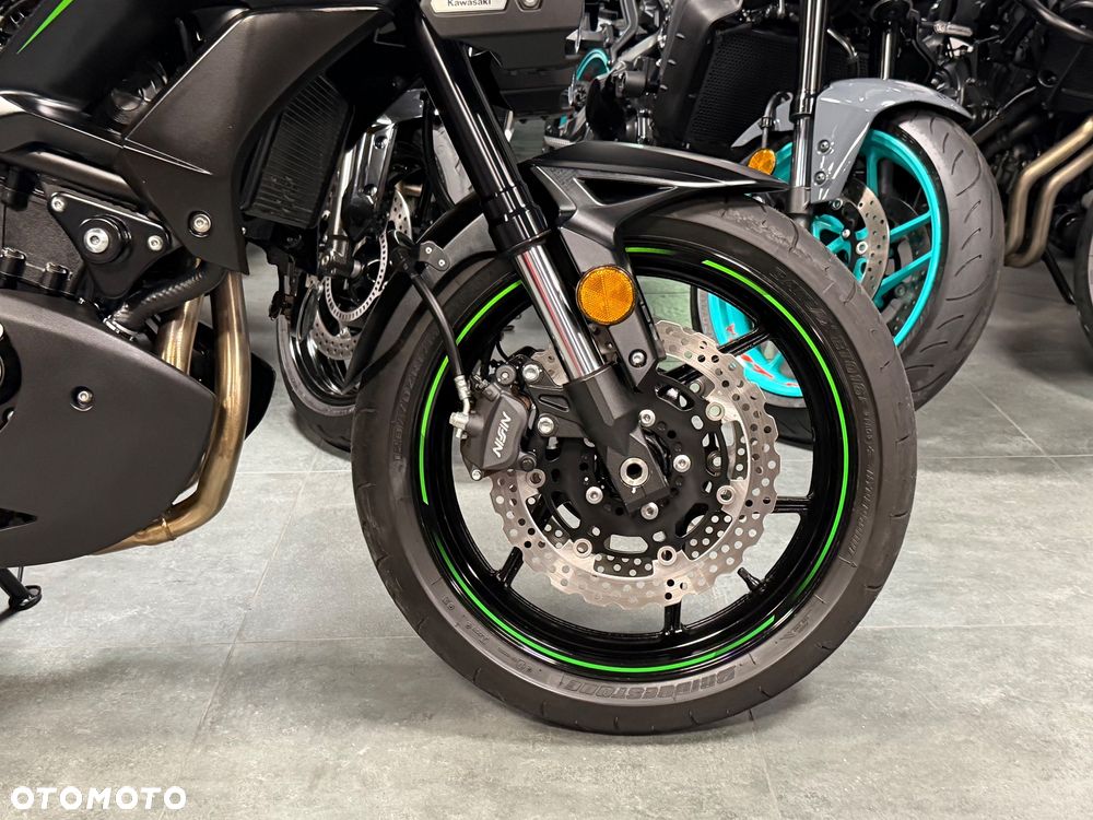 Kawasaki Versys 650 - 9