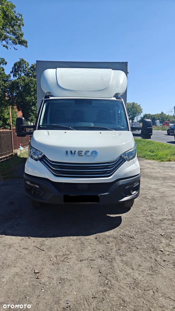 Iveco Daily na Bliźniaku 50C18 PLANDEKA 3,0/180km - 2