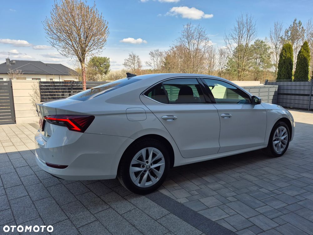 Skoda Octavia 1.5 TSI ACT Style DSG - 22