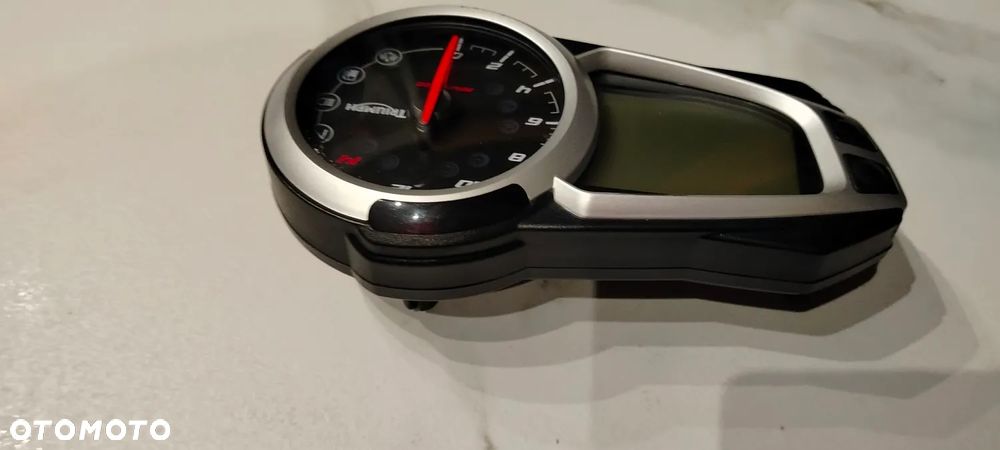 TRIUMPH STREET TRIPLE 675 LICZNIK ZEGARY - 10