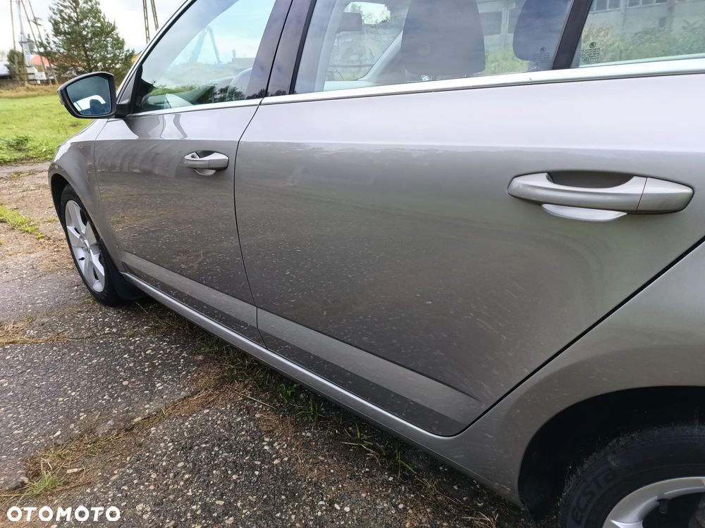 Skoda Octavia 2.0 TDI Elegance DSG - 12