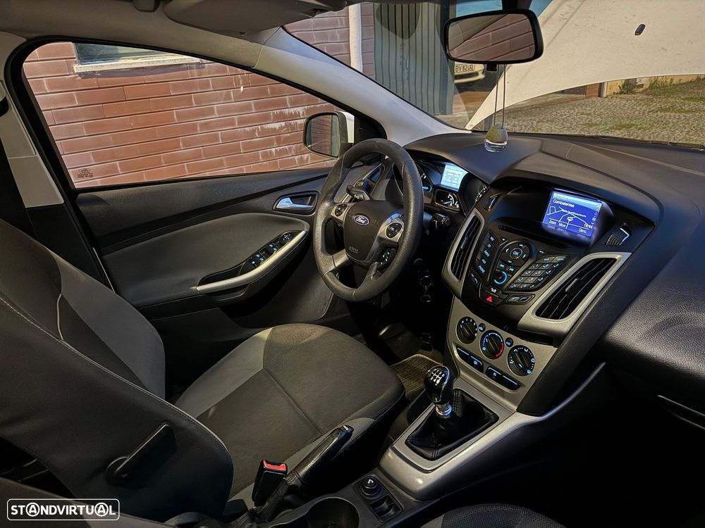 Ford Focus SW 1.6 TDCi DPF S&S Trend - 3