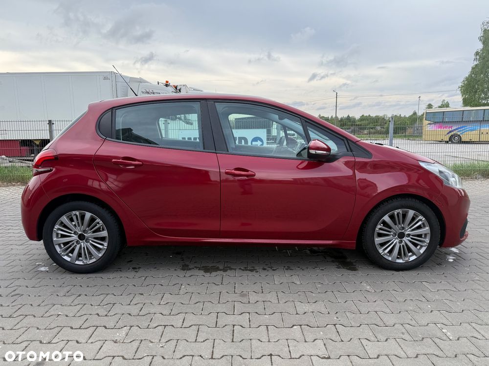 Peugeot 208 Blue-HDi 100 Stop&Start Style - 6